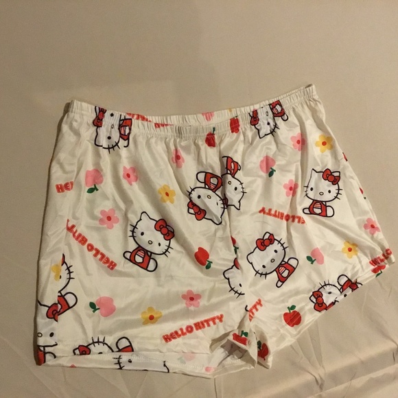 Hello kitty shorts - Picture 1 of 1